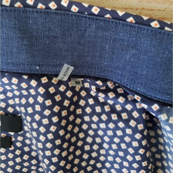 Bugatchi Short Sleeve Button Front Shirt Men's Size Medium Navy Blue Red White - Picture 13 of 15